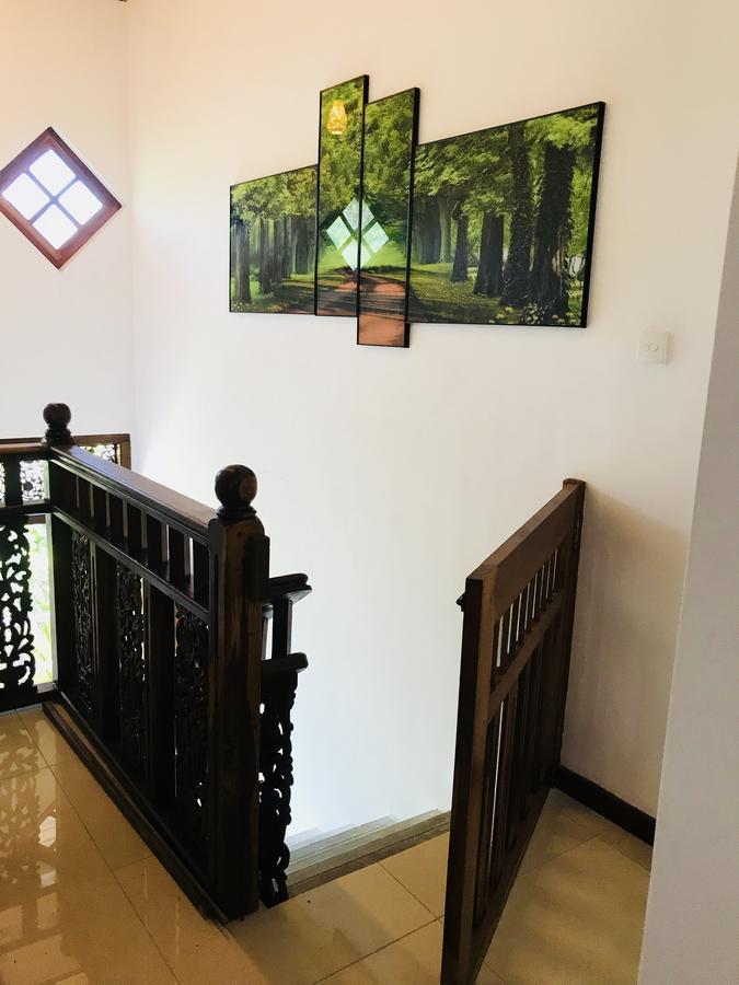 Neli Guests House Hotel Unawatuna Exterior photo